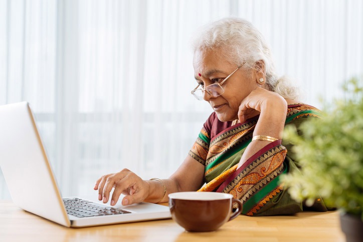 Technology and the Elderly: How to Support Your Loved One and Keep Them Safe From Scams